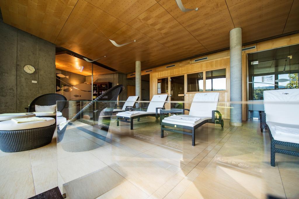 Hotel Villa Rainer Portschach am Worthersee Bagian luar foto